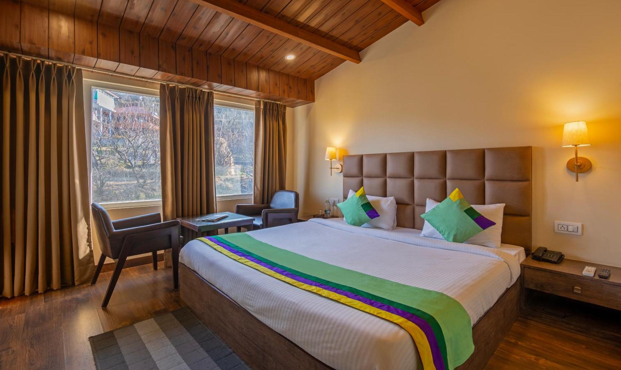 Treebo The Northern Retreat Resort With Mountain View Shimla Exterior foto