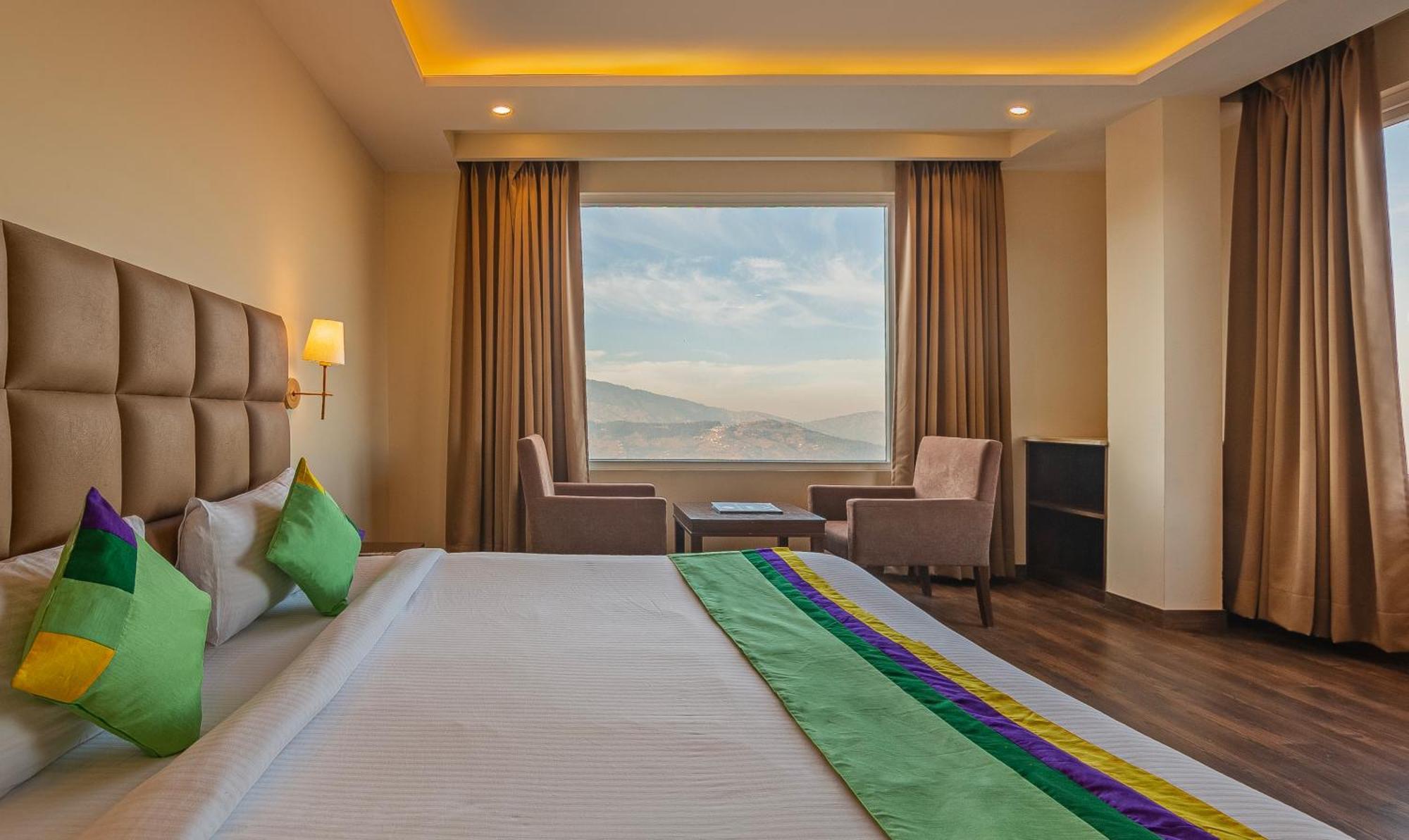 Treebo The Northern Retreat Resort With Mountain View Shimla Exterior foto