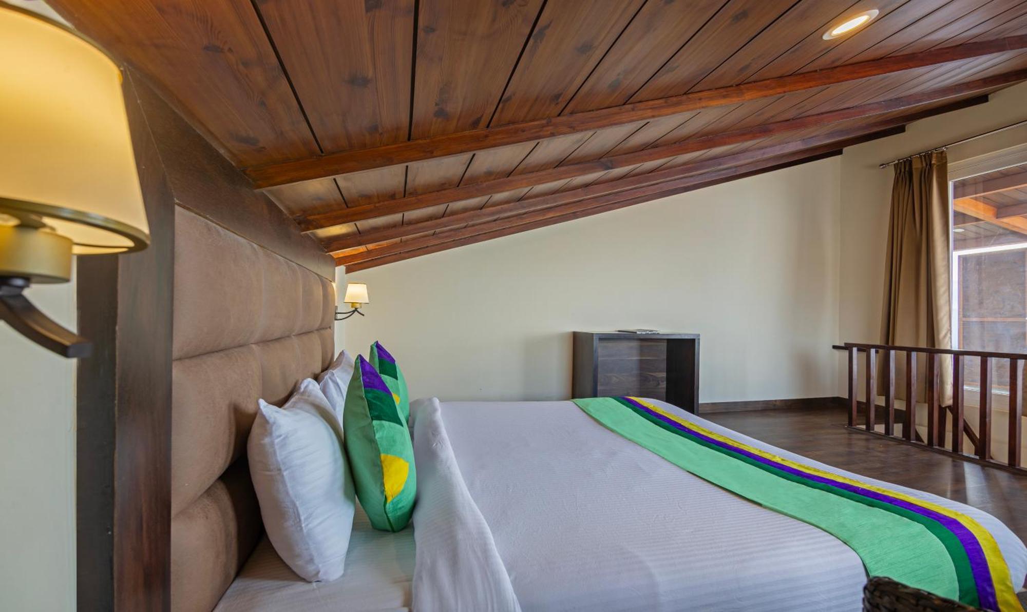 Treebo The Northern Retreat Resort With Mountain View Shimla Exterior foto